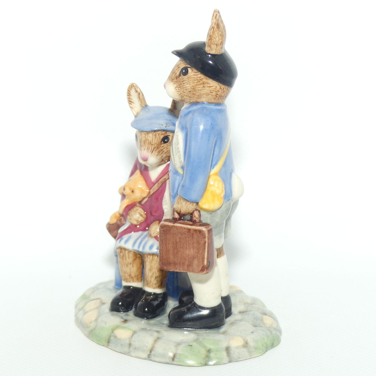 DB373 Royal Doulton Bunnykins World War II | Evacuees