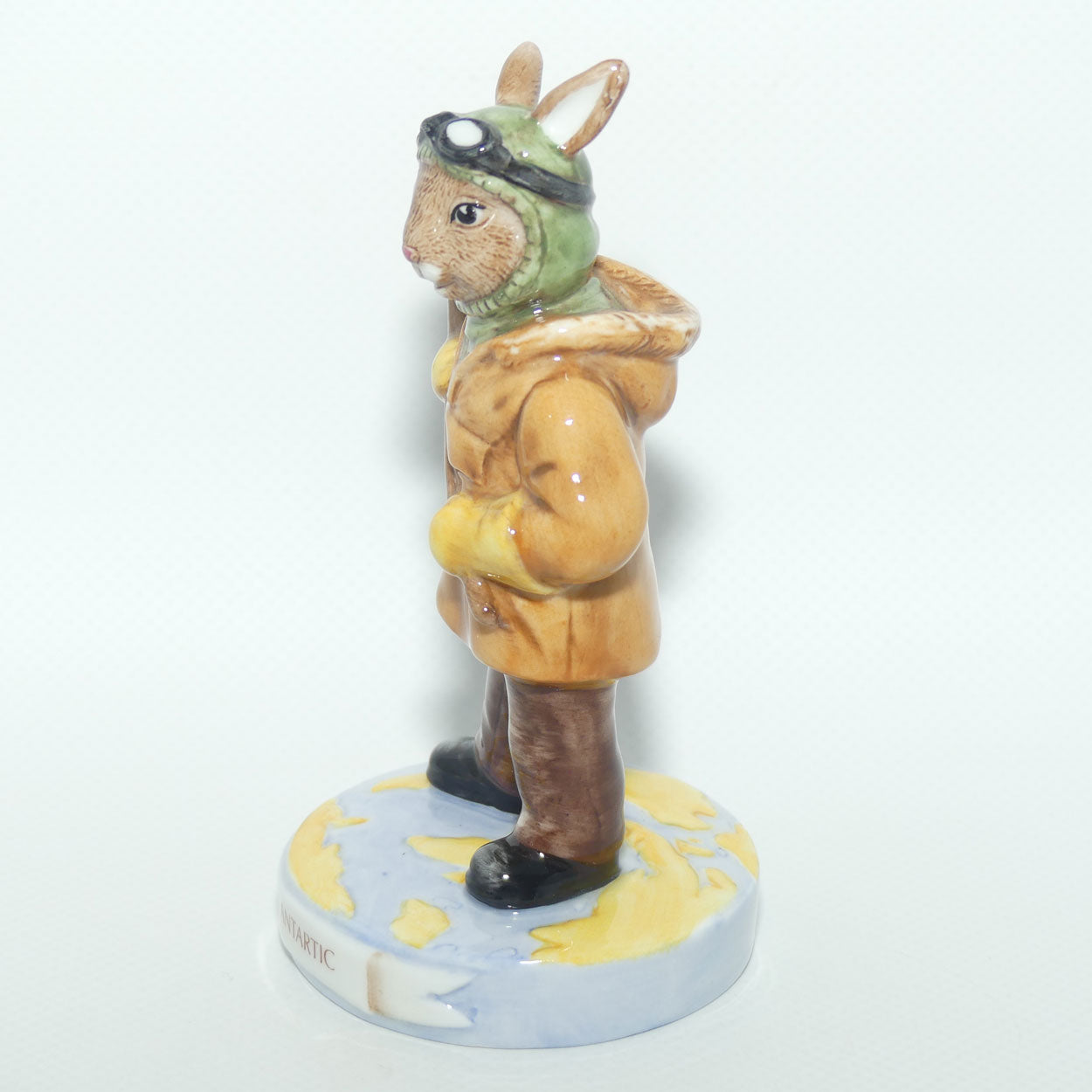 DB418 Royal Doulton Bunnykins Scott of the Antarctic | Explorers | LE403/500 | figure only