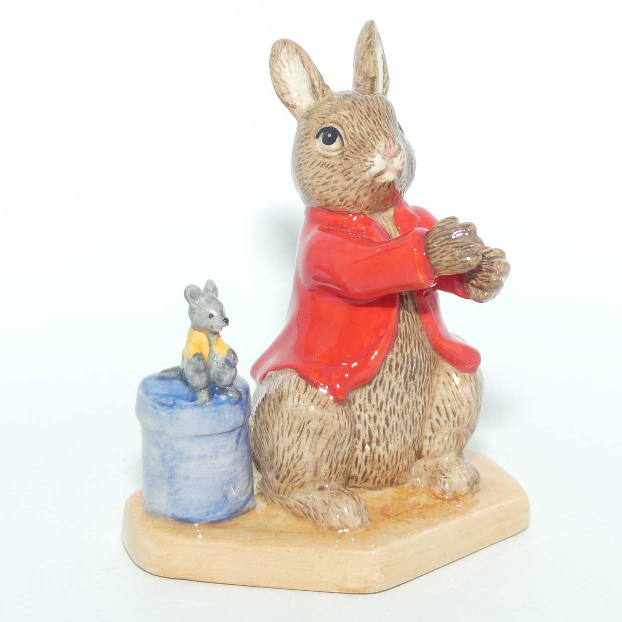DB442 Royal Doulton Bunnykins William Listening Intently | signed | boxed