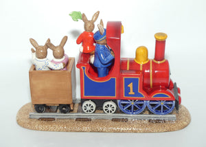 DB495 Royal Doulton Bunnykins All Aboard tableau | LE 320/500 | box + Cert