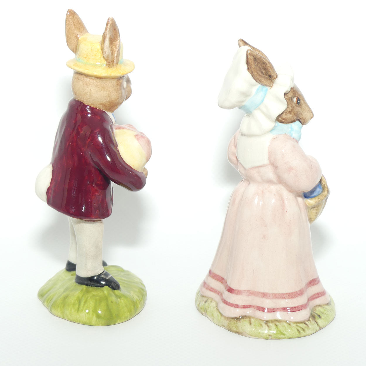 DB051 - 52 Royal Doulton Bunnykins Mr and Mrs Bunnykins at the Easter Parade