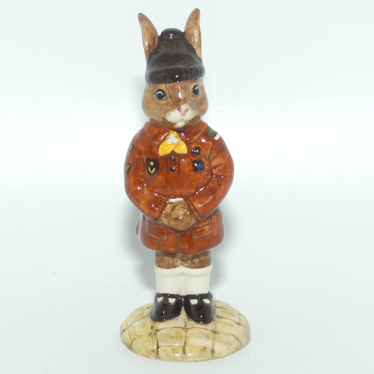 DB061 Royal Doulton Bunnykins Brownie | Boxed #1