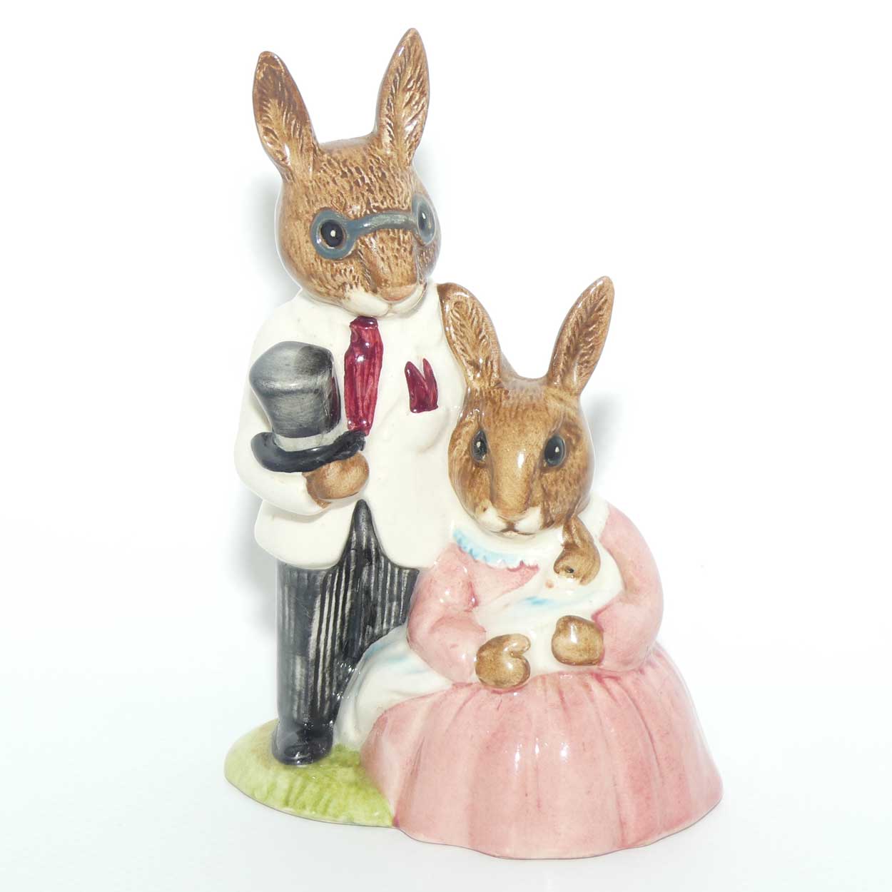 DB067 Royal Doulton Bunnykins Family Photograph | White & Pink | signed Michael Doulton | figure only