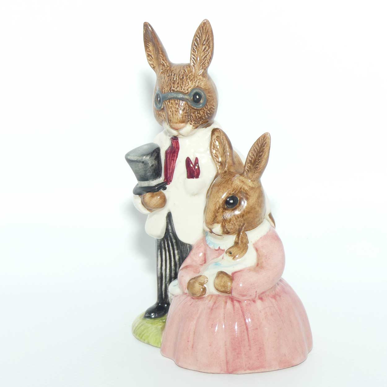 DB067 Royal Doulton Bunnykins Family Photograph | White & Pink | signed Michael Doulton | figure only