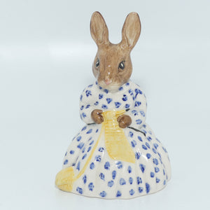 DB70 Royal Doulton Bunnykins Susan