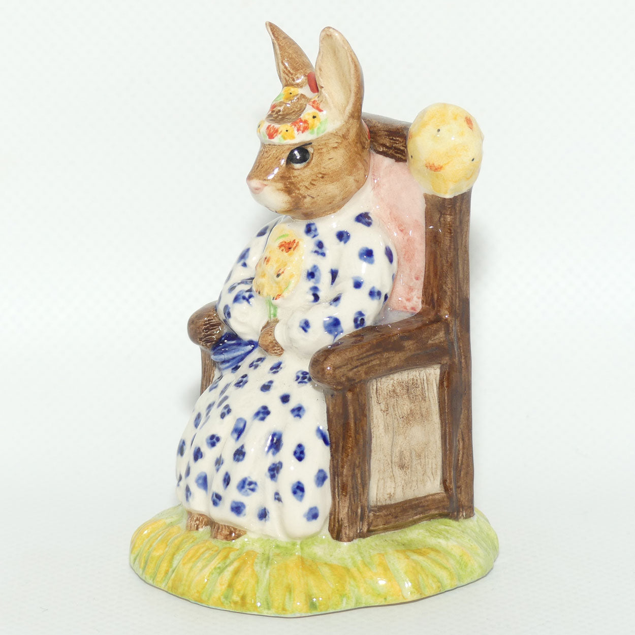 DB083 Royal Doulton Bunnykins Susan Bunnykins as Queen of the May | boxed | #3