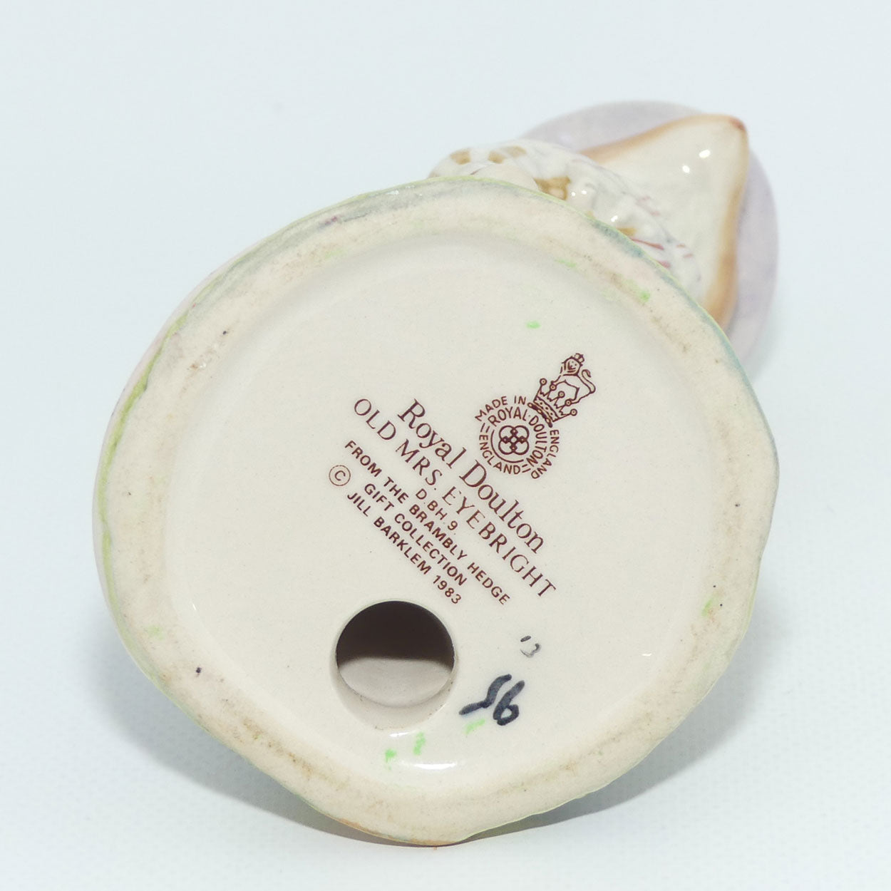 DBH09 Royal Doulton Brambly Hedge figure | Old Mrs Eyebright #2