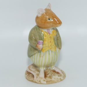 DBH21  Royal Doulton Brambly Hedge figure | Conker