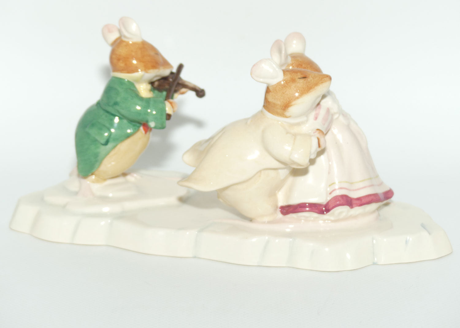 DBH30 Royal Doulton Brambly Hedge tableau figure | The Ice Ball | LE2551//3000 | signed + cert + box