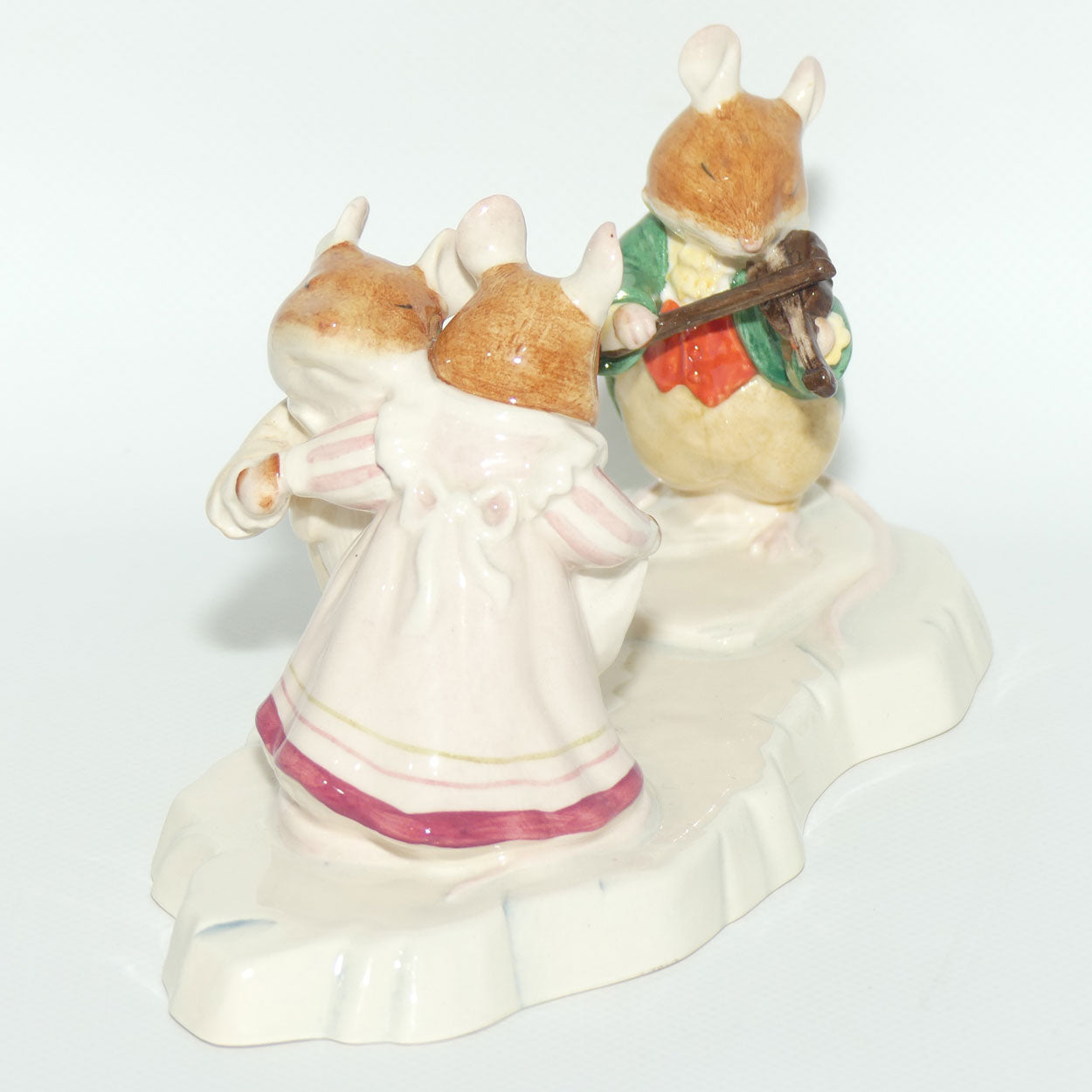 DBH30 Royal Doulton Brambly Hedge tableau figure | The Ice Ball | LE2551//3000 | signed + cert + box