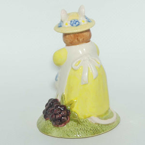 DBH33 Royal Doulton Brambly Hedge figure | Primrose Picking Berries