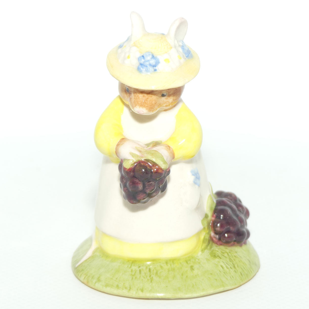 DBH33 Royal Doulton Brambly Hedge figure | Primrose Picking Berries | #2 | no box