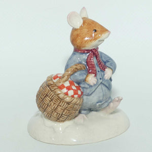 DBH34 Royal Doulton Brambly Hedge figure | Wilfred Carries the Picnic | no box