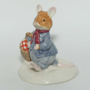 DBH34 Royal Doulton Brambly Hedge figure | Wilfred Carries the Picnic | no box