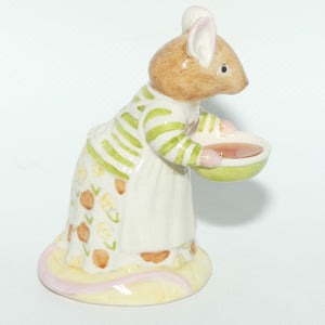 DBH11 Royal Doulton Brambly Hedge figure | Mrs Toadflax | Orange Bowl