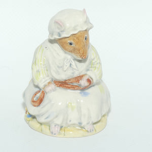 DBH19 Royal Doulton Brambly Hedge figure | Lily Weaver