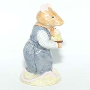 DBH20 Royal Doulton Brambly Hedge figure | Flax Weaver