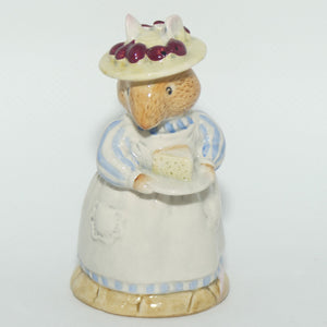 DBH3 Royal Doulton Brambly Hedge figure | Mrs Apple