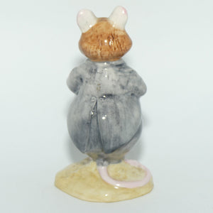 DBH6 Royal Doulton Brambly Hedge figure | Dusty Dogwood