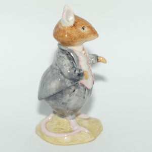 DBH6 Royal Doulton Brambly Hedge figure | Dusty Dogwood