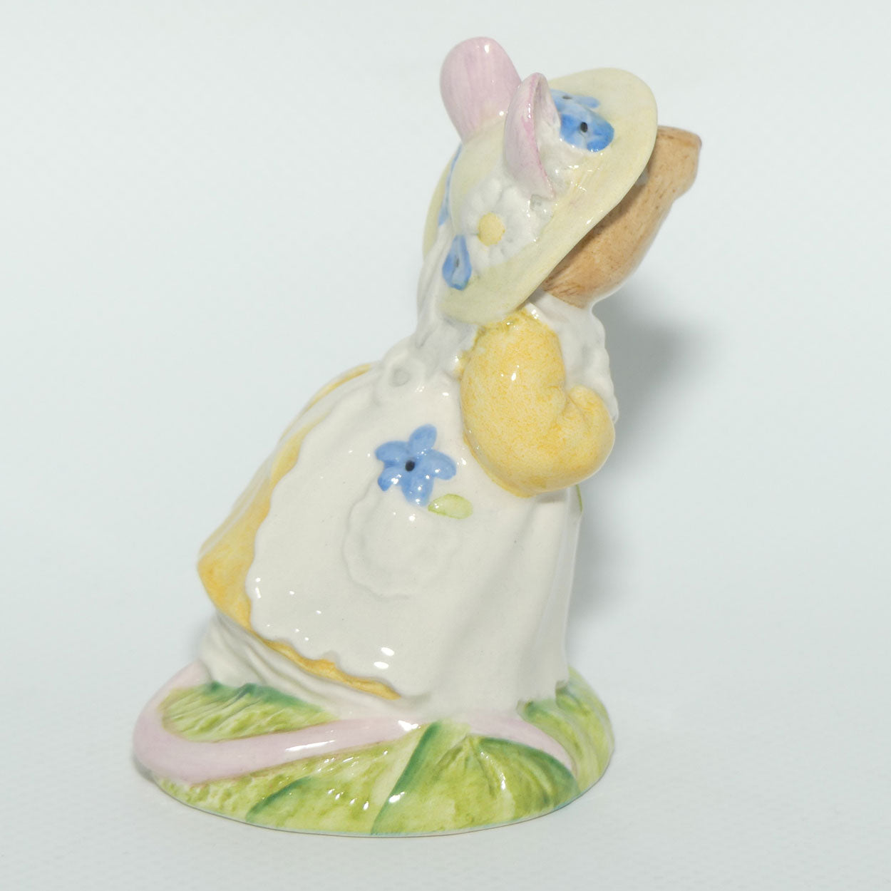 DBH8 Royal Doulton Brambly Hedge figure | Primrose Woodmouse