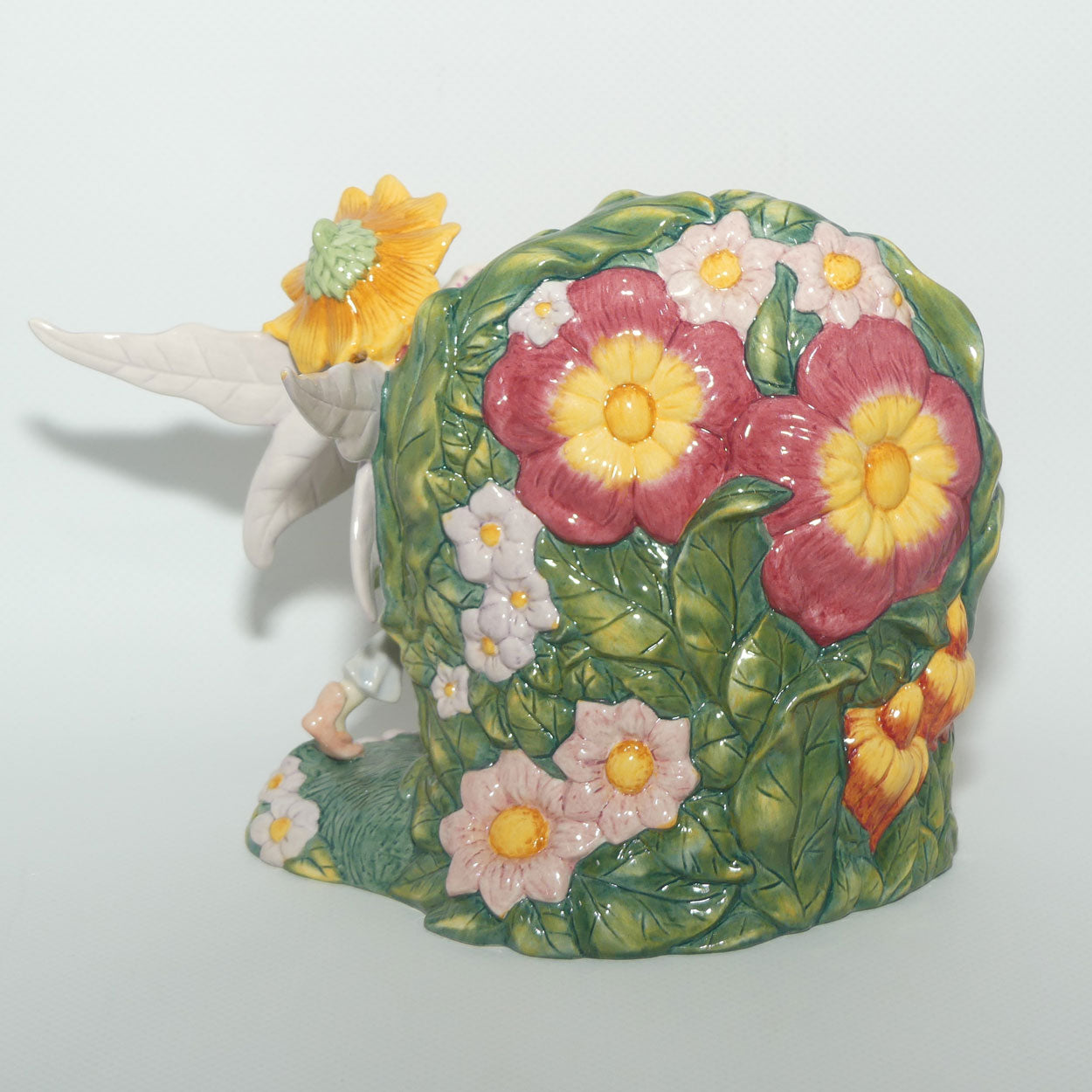 DF23 Royal Doulton Disney | Fairies series | Thinking Time