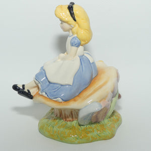 DM14 Royal Doulton Walt Disney Showcase | Alice in Wonderland | Alice | boxed