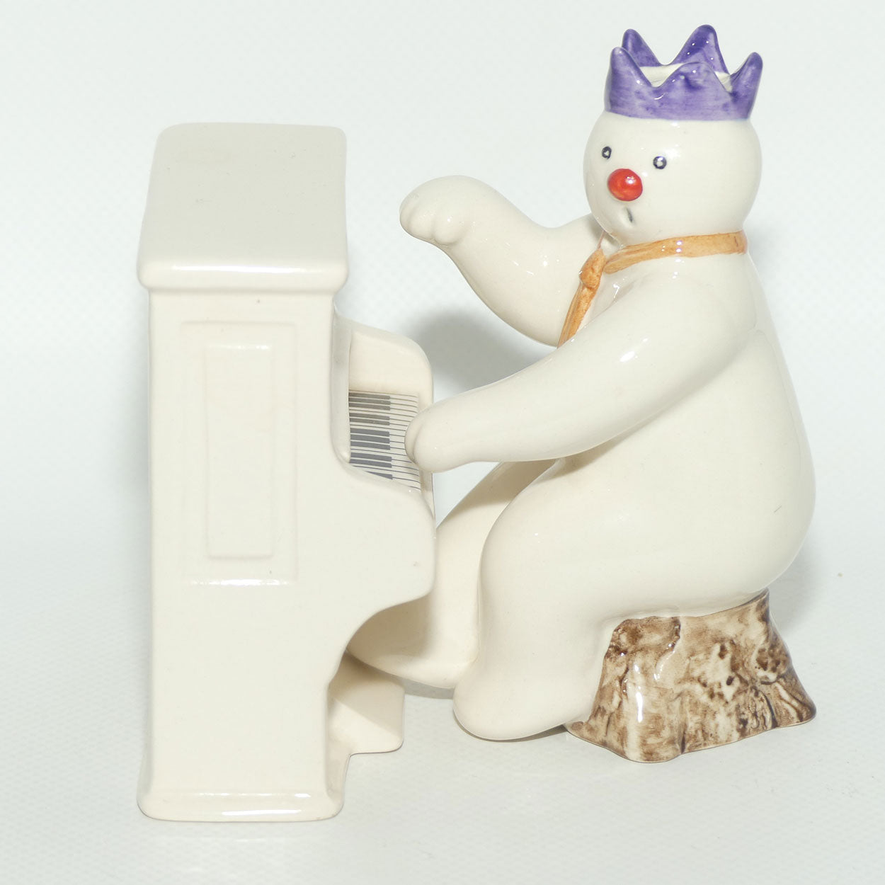 DS12 Royal Doulton Snowman Snowman Pianist and DS13 Piano