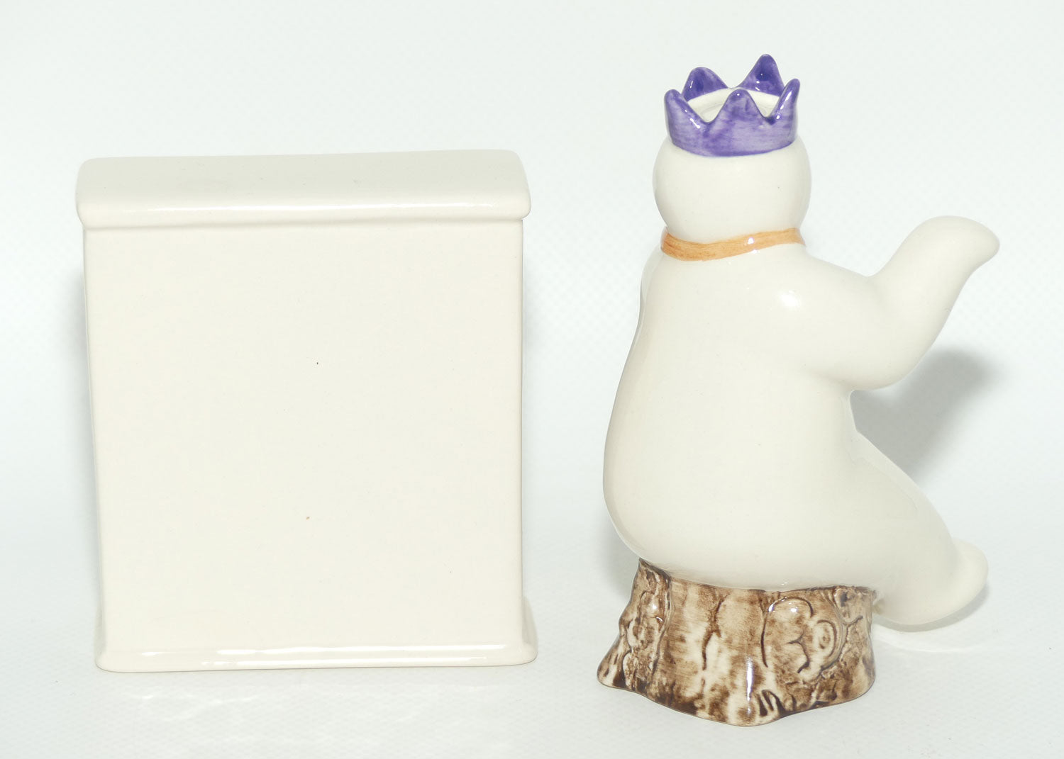 DS12 Royal Doulton Snowman Snowman Pianist and DS13 Piano