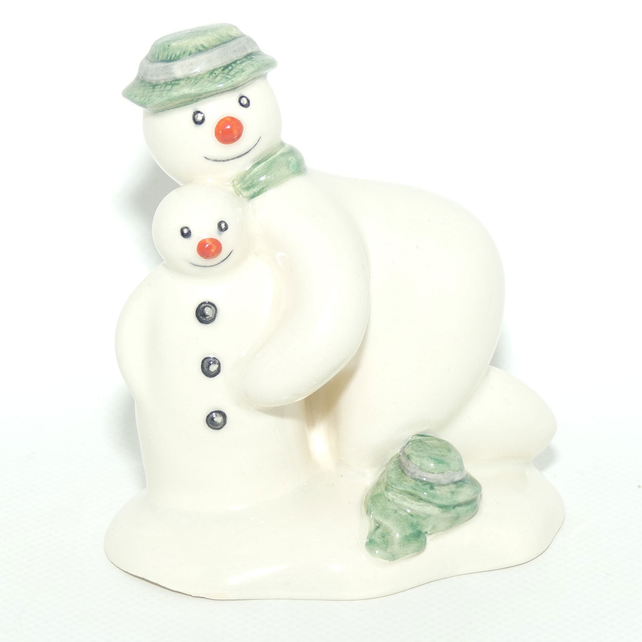 DS23 Royal Doulton Snowman figure Building the Snowman