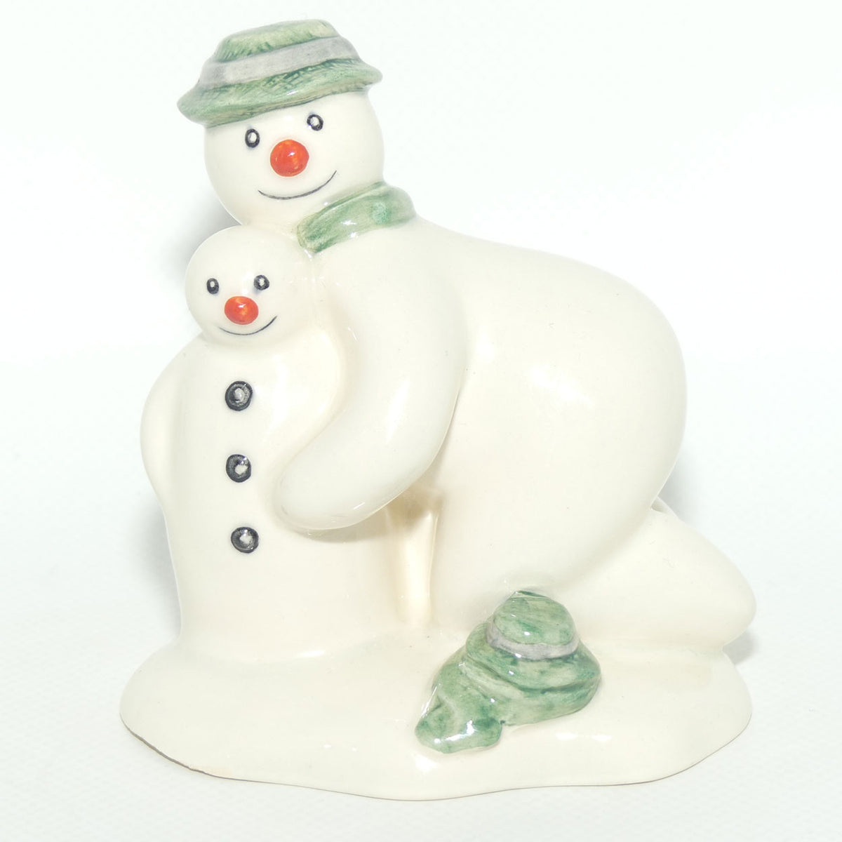 DS23 Royal Doulton Snowman figure Building the Snowman