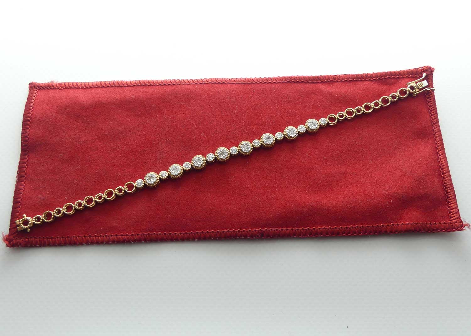 9ct Yellow Gold 65 stone Diamond Tennis bracelet | Total Diamond Weight 1ct