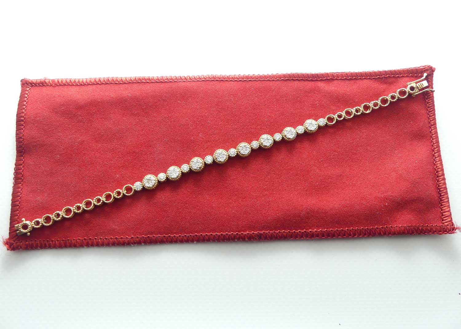 9ct Yellow Gold 65 stone Diamond Tennis bracelet | Total Diamond Weight 1ct