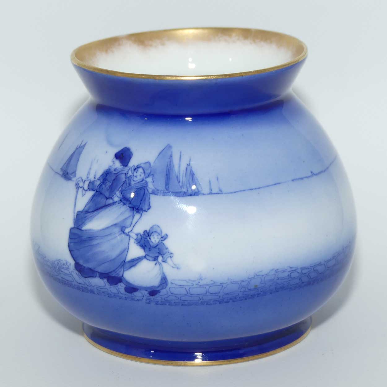 Royal Doulton Blue Dutch D squat bulbous vase E2746 | Superb Blue and White
