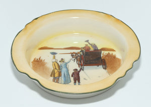 Royal Doulton Coaching Days large fancy dish E3804 | RdNo 328840