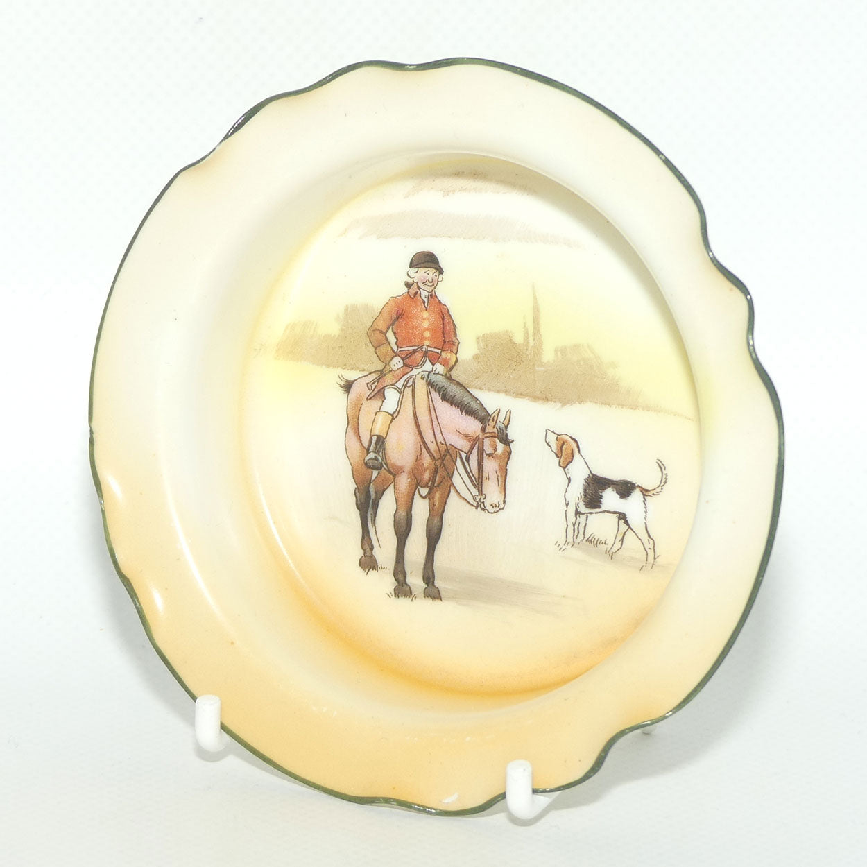 Royal Doulton Coaching Days fancy dish E3804 | Huntsman at ease on his horse