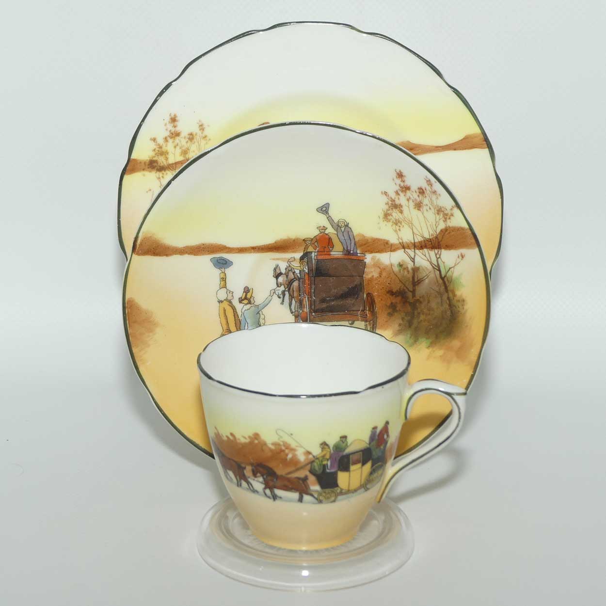 Royal Doulton Coaching Days Cecil shape trio E3804 | Fancy Edge | Taller cup