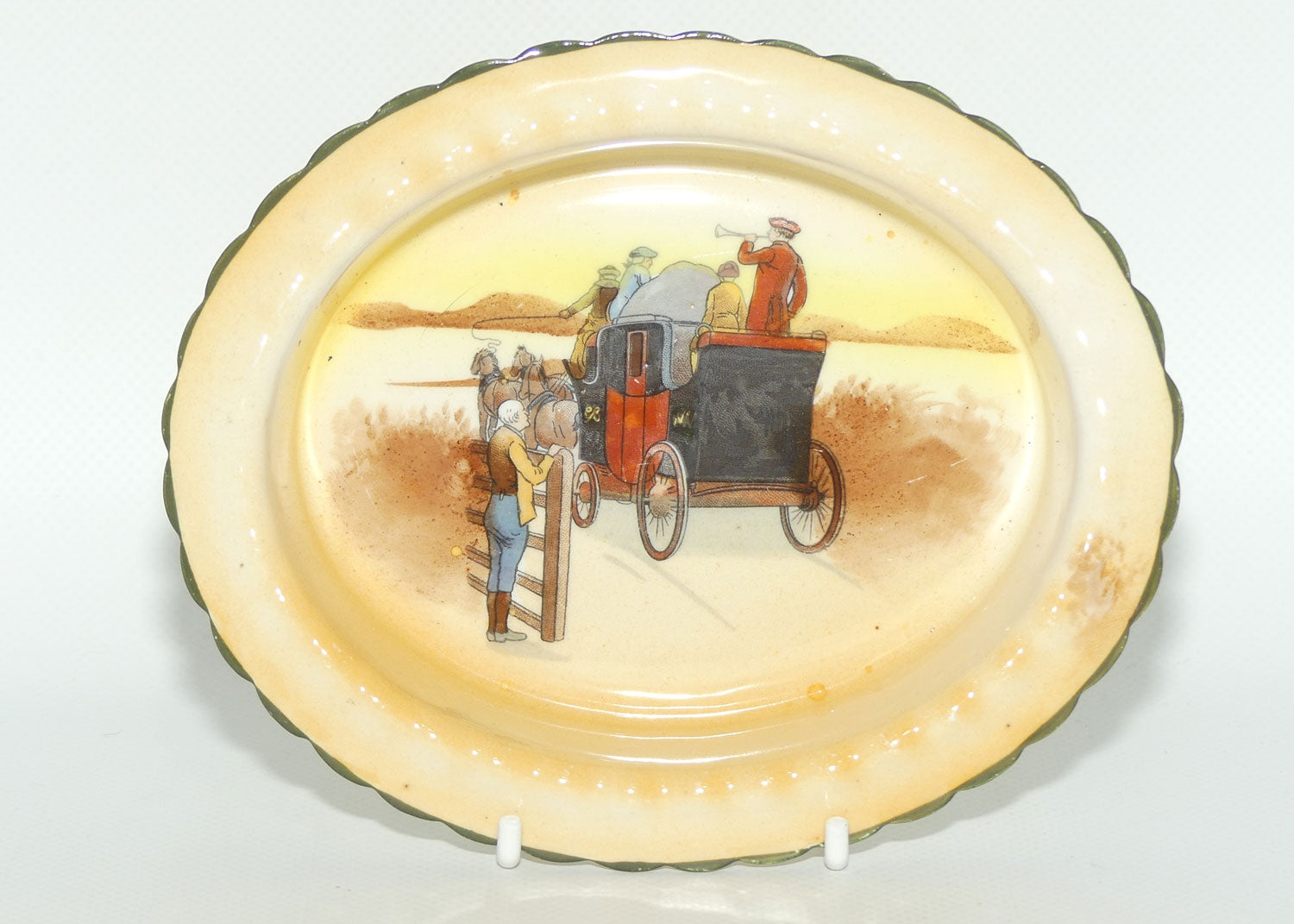 Royal Doulton Coaching Days oval dish E3804 | Man Opening gate for Coach