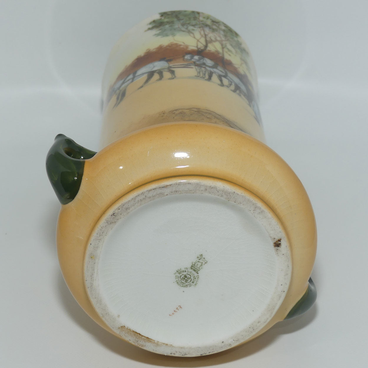 Royal Doulton Coaching Days twin handle vase E3804 | #2