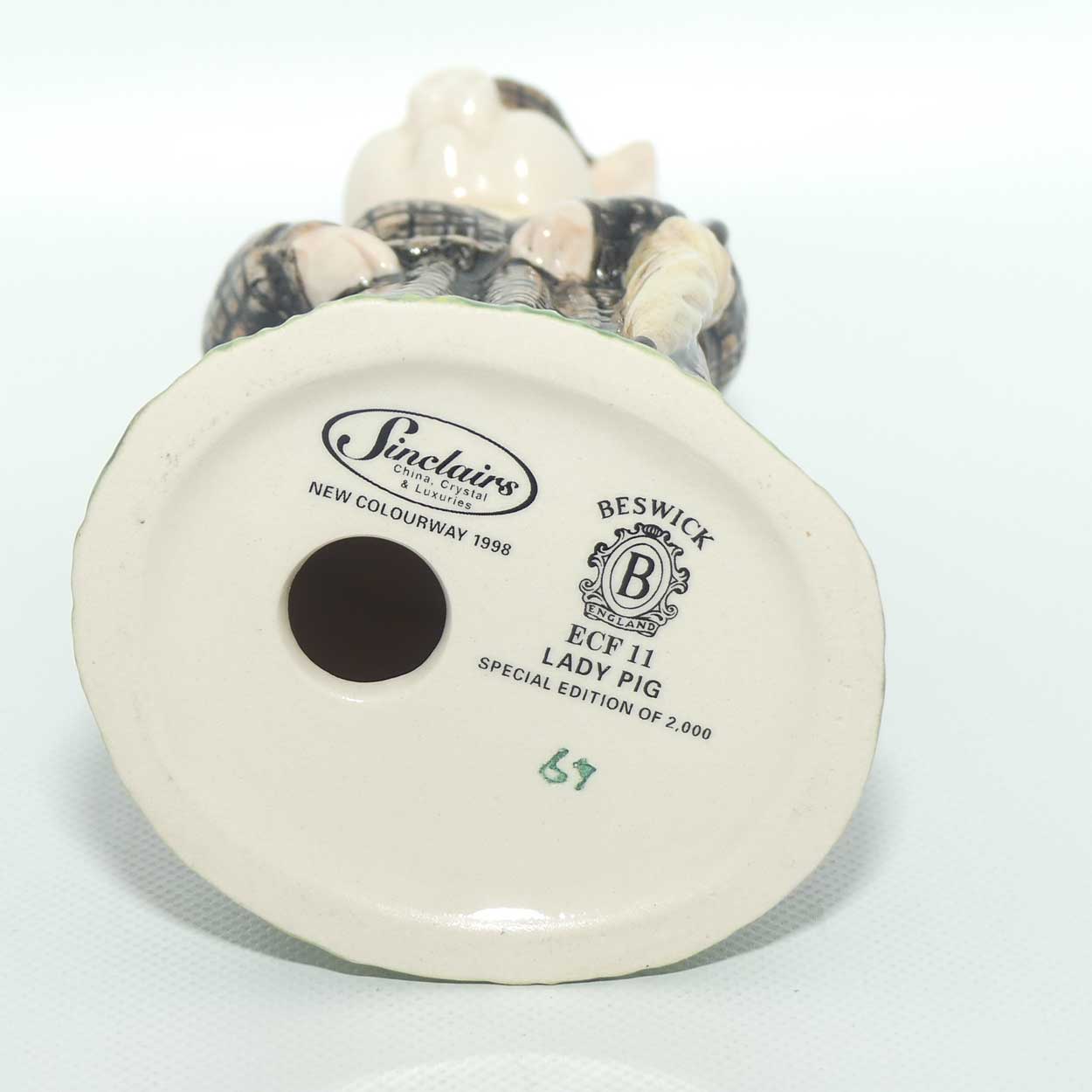 ECF11 Beswick English Country Folk The Lady Pig | Ltd Ed