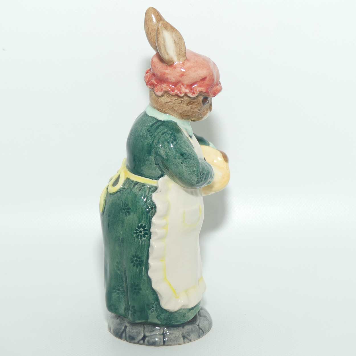 ECF13 Beswick English Country Folk Mrs Rabbit Baking | Ltd Ed