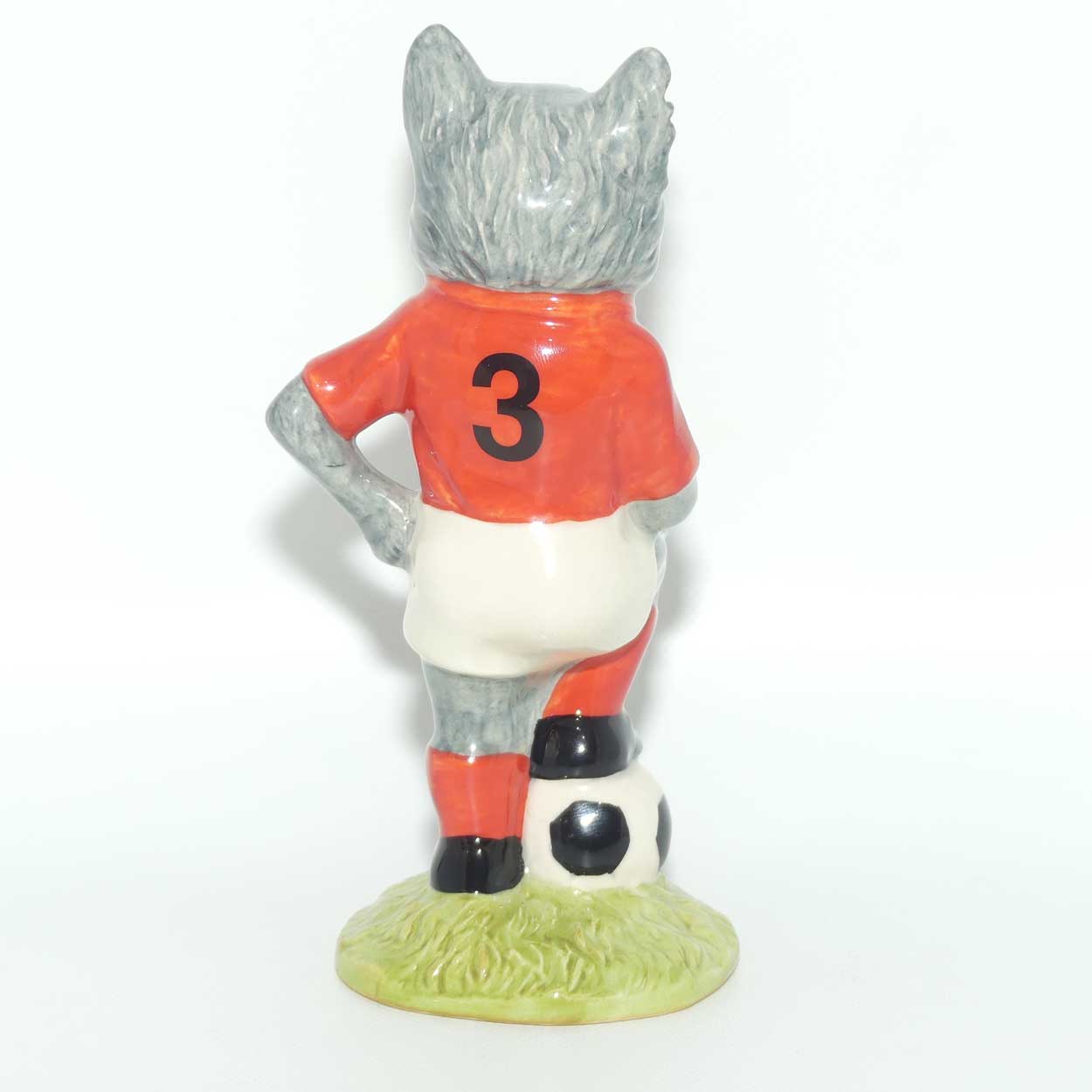 FF3 Beswick Footballing Felines Collection figure Kitkat