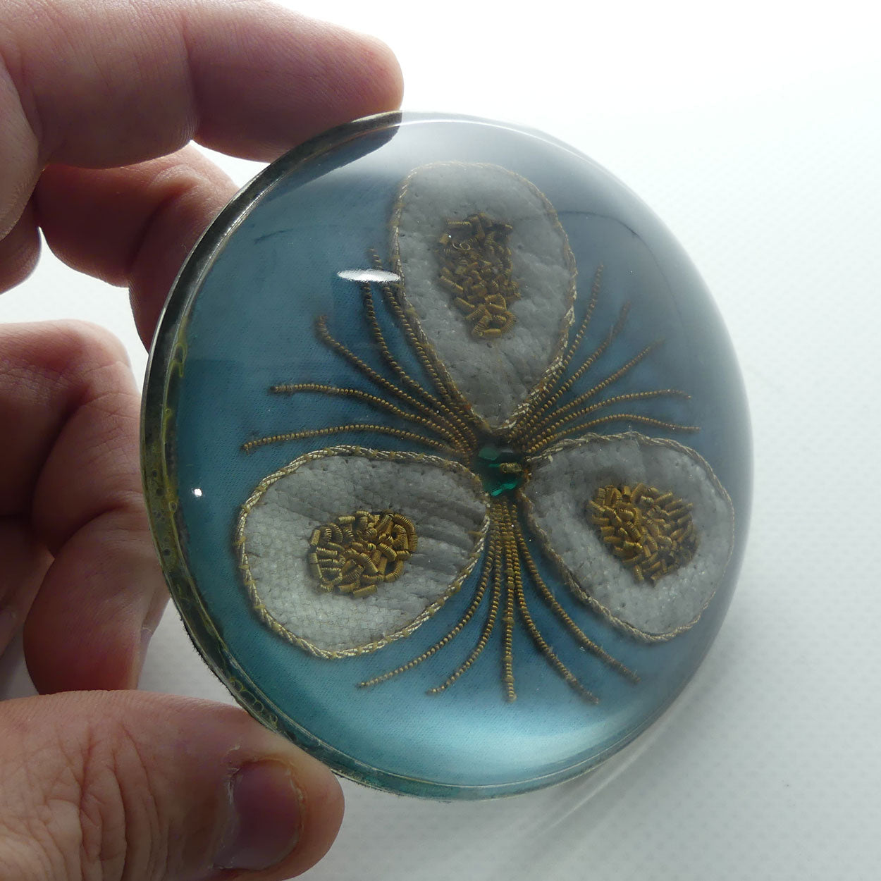 Edwardian era Glass Dome paperweight | Superb Material design