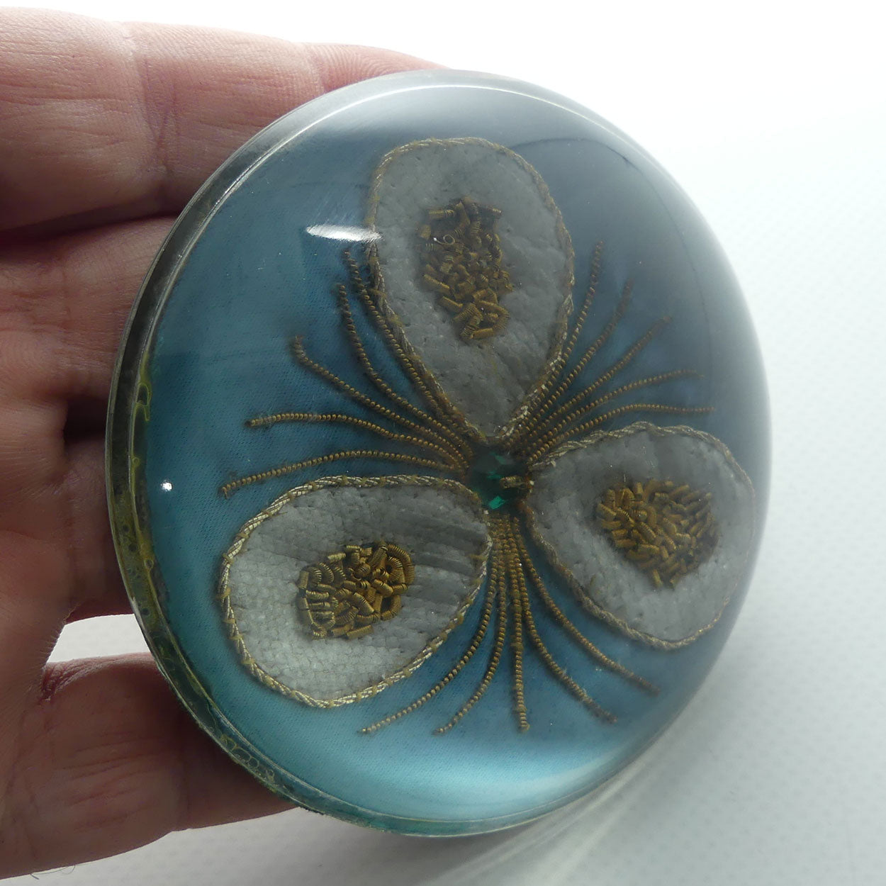 Edwardian era Glass Dome paperweight | Superb Material design