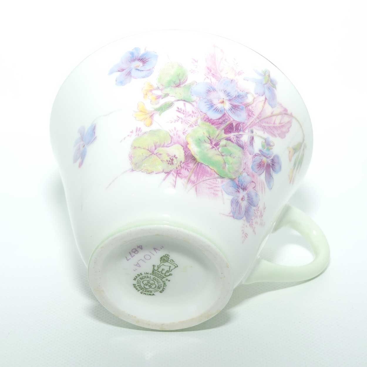 Royal Doulton Viola pattern trio | H4877