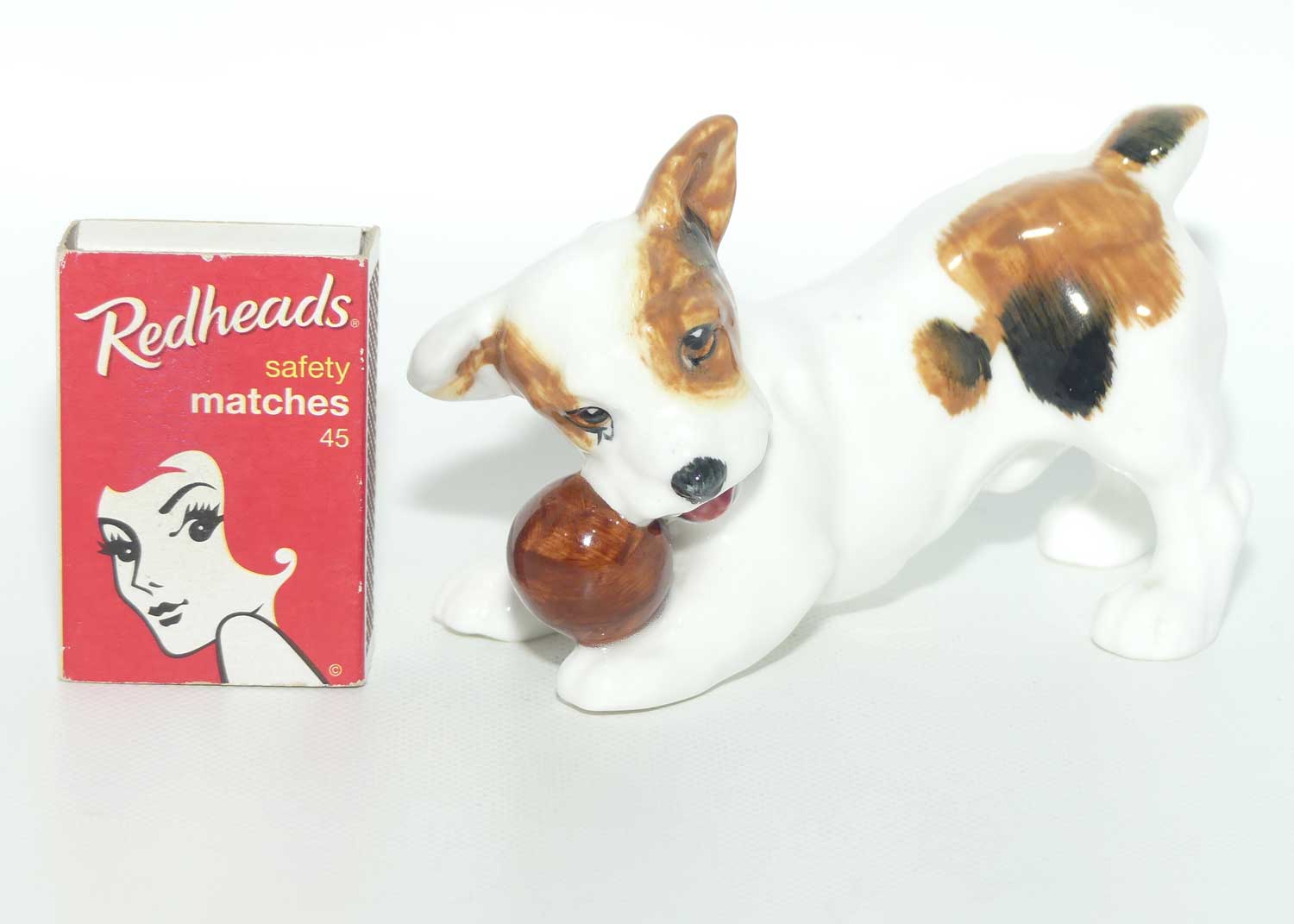 HN1103 Royal Doulton Character Dog with Ball | #1