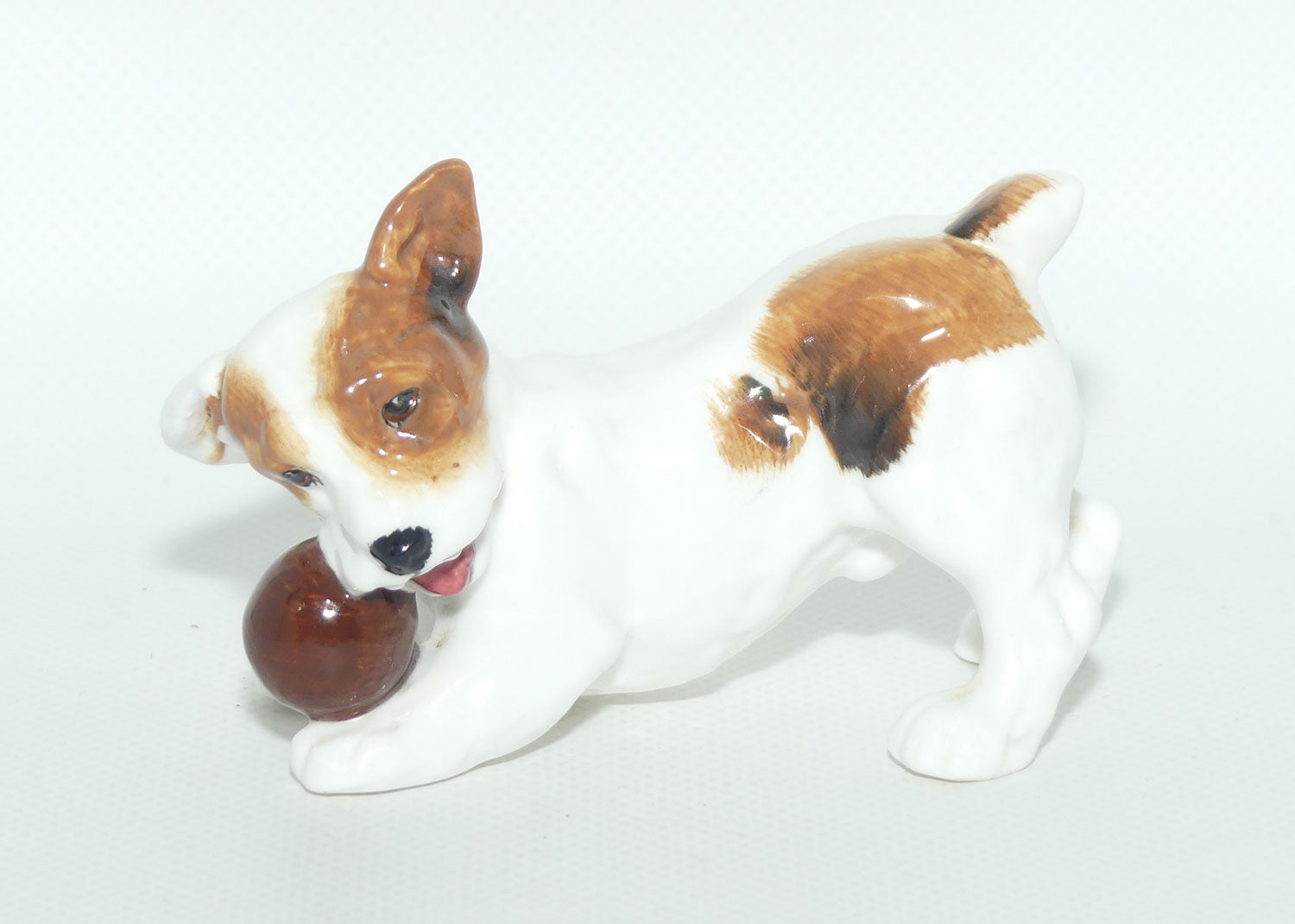 HN1103 Royal Doulton Character Dog with Ball | #2