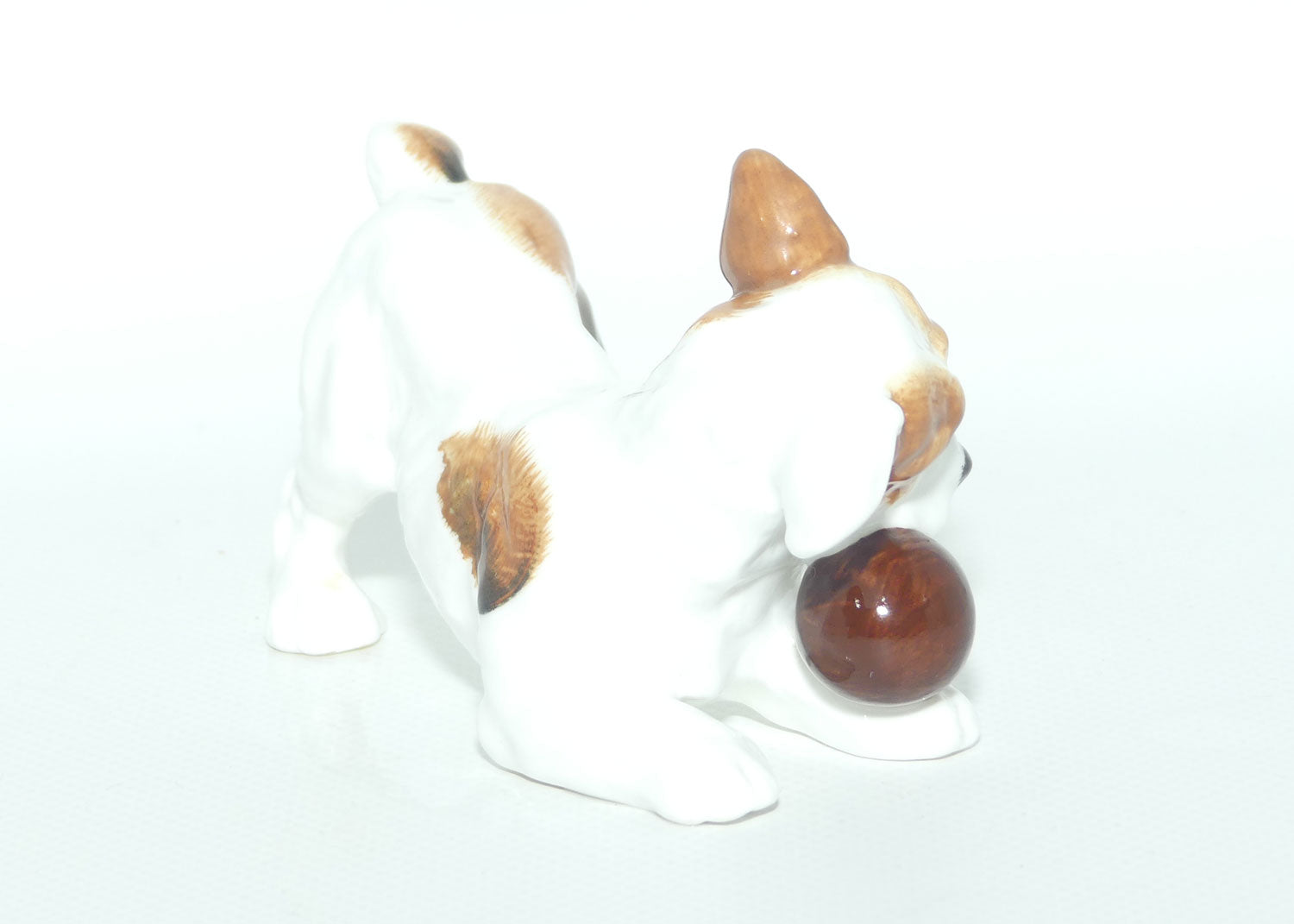 HN1103 Royal Doulton Character Dog with Ball | #2