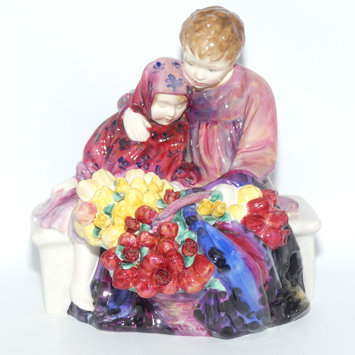 HN1342 Royal Doulton figure The Flower Seller's Children | 1960s
