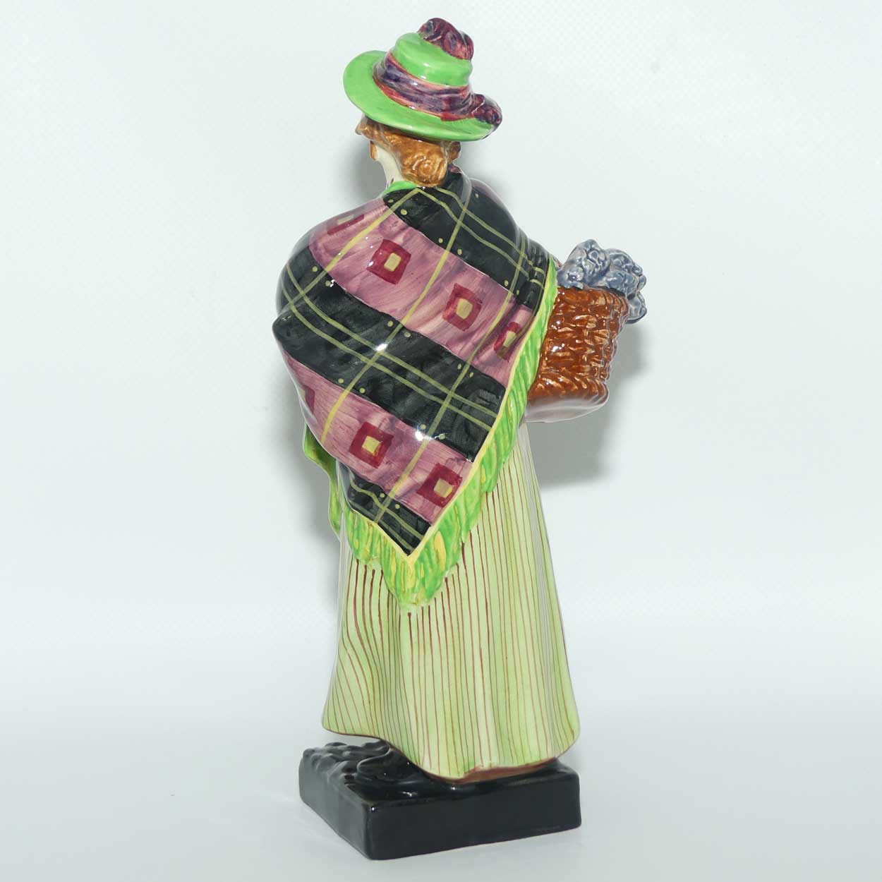 HN1373 Royal Doulton figure Sweet Lavender